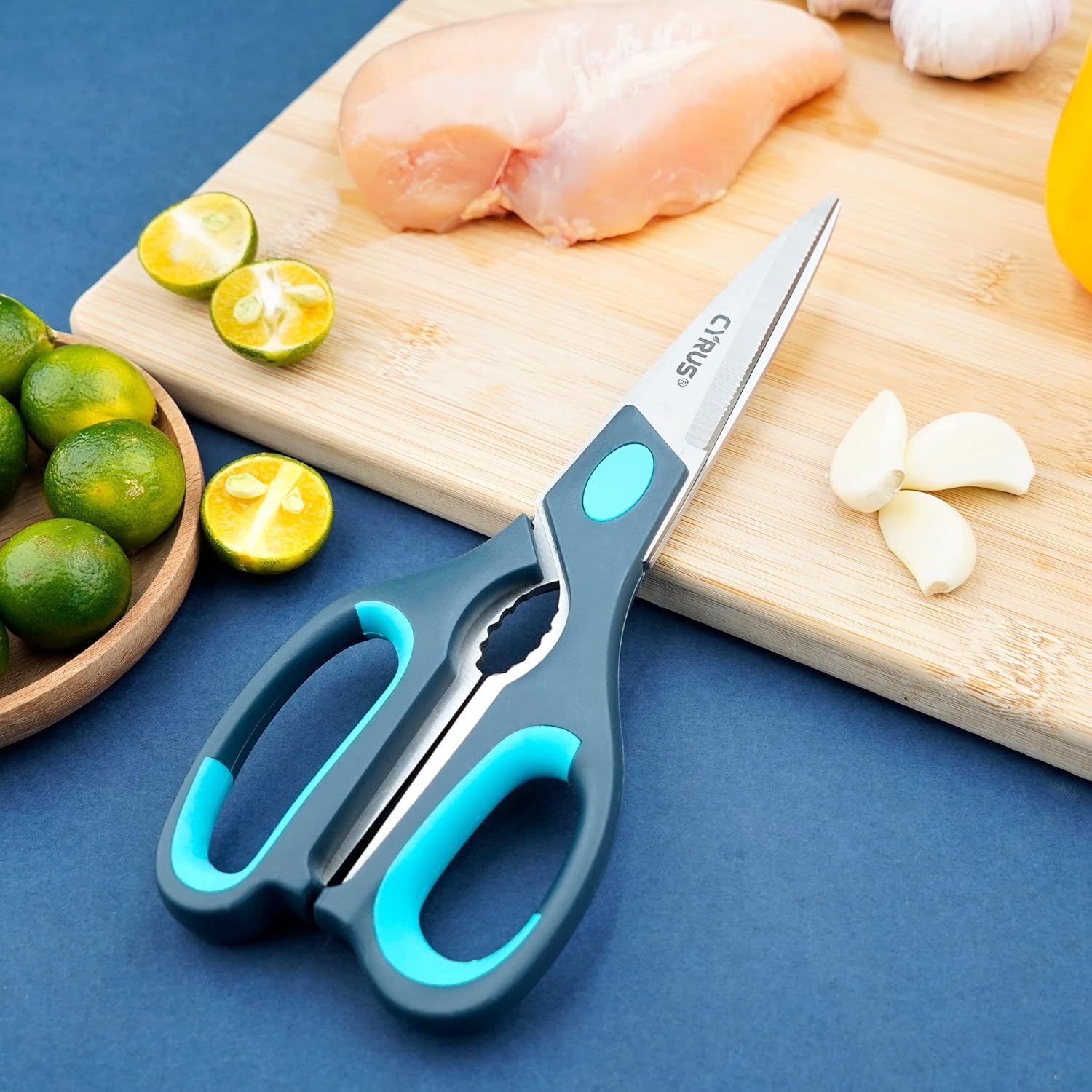 CYRUS Tijeras de cocina resistentes aptas para lavavajillas, 2 tijeras de carne que se separan para cortar alimentos, aves de corral, cocina