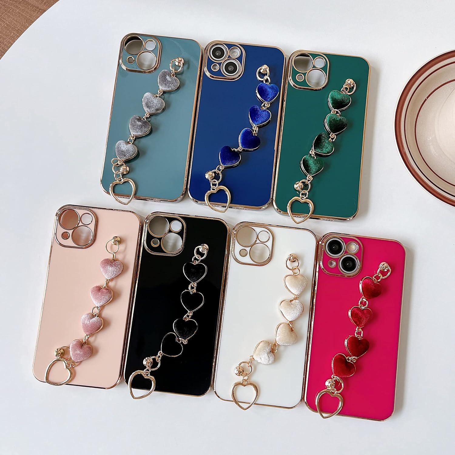 Caseative Pulsera de cadena con diseño de corazón chapado en amor, suave, compatible con iPhone, para mujeres y niñas (rosa, iPhone 13)