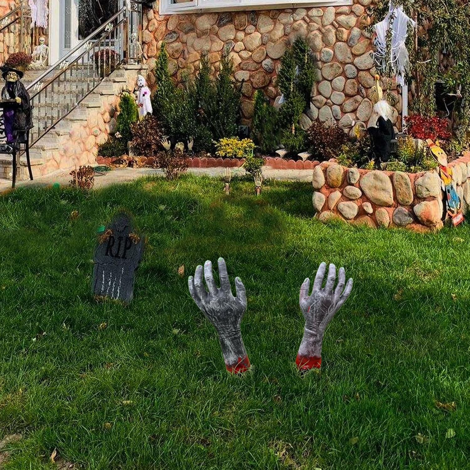 Estacas de brazo zombi de Halloween, estacas de brazo de manchas de sangre, juego de manos falsas de aspecto realista para estacas de césped,