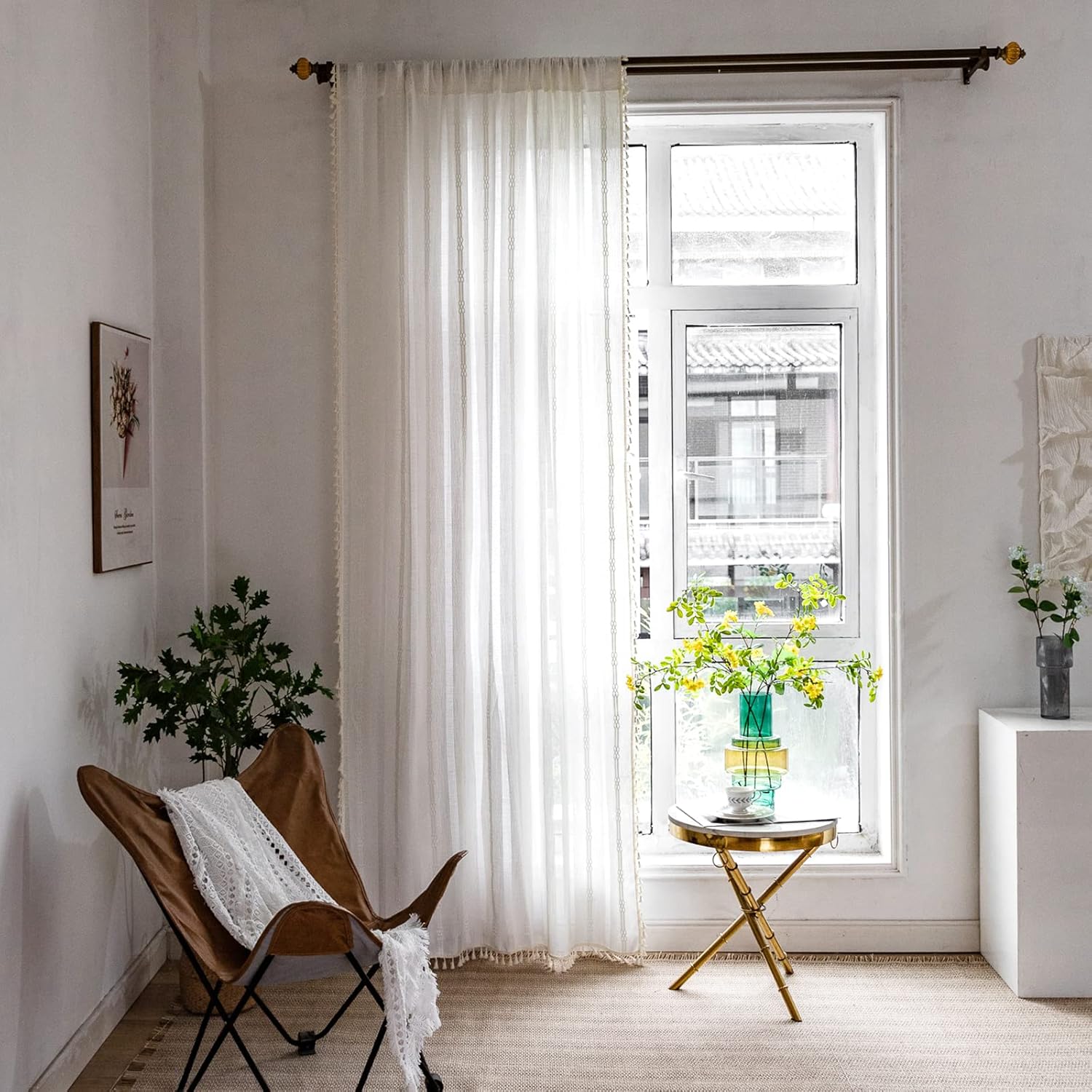 TOPSMCHER Cortinas bohemias de 84 pulgadas para sala de estar, 2 paneles bordados a rayas con borlas, cortinas de lino semiopacas para sala de