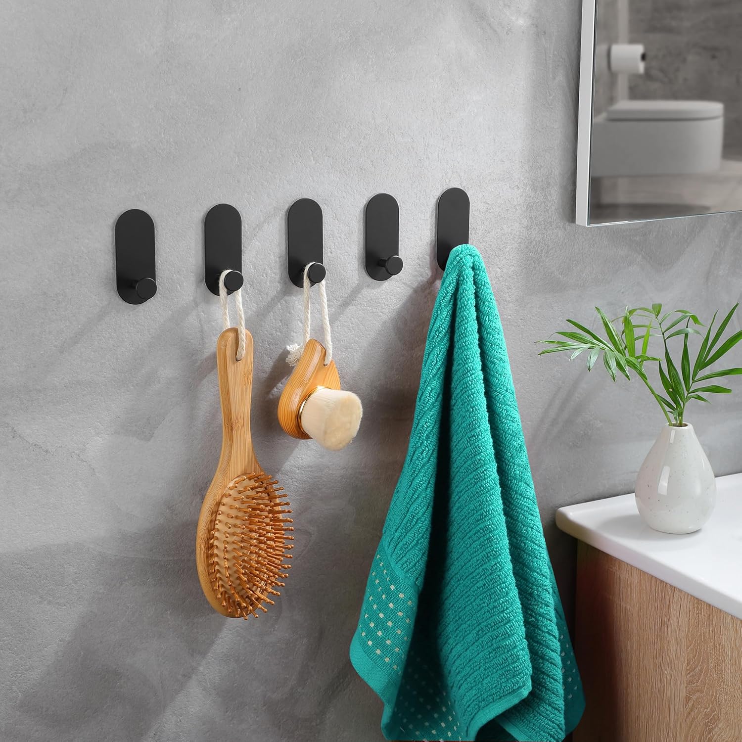 Taozun Ganchos adhesivos  Paquete de 5 ganchos de toalla resistentes para colgar en la pared para cocina y baño, ganchos negros autoadhesivos de