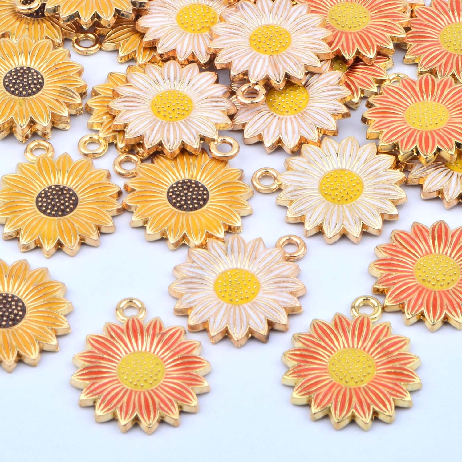 30 dijes de aleación esmaltada con forma de flor de sol, encantadores colgantes de margarita, girasol, suministros de manualidades para