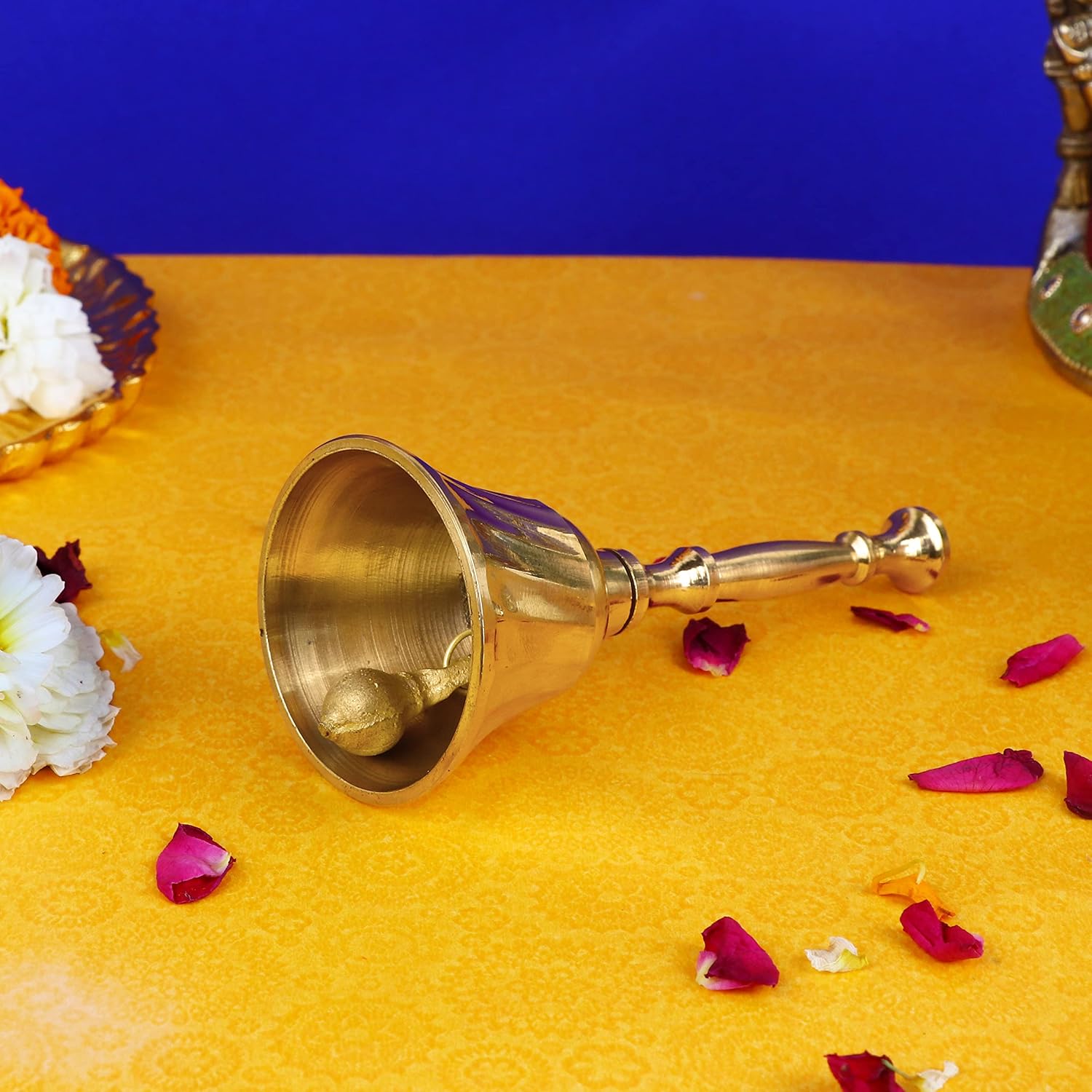 SATVIK – Campana de latón de mano pequeña de 4 pulgadas para Puja, campanas tradicionales para mandir, ideal para Puja diario, regalo y sonido