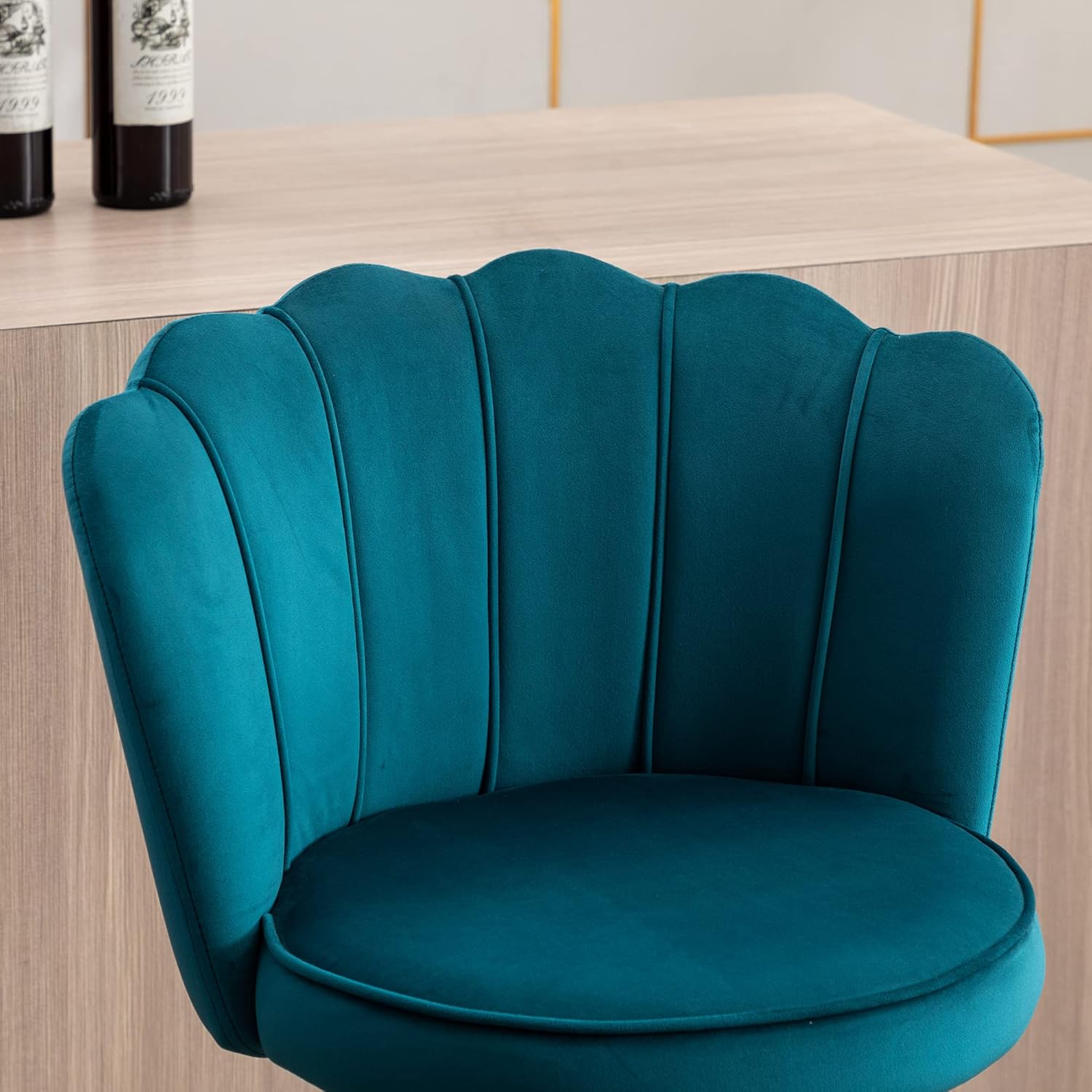 chairus Moderno juego de 2 taburetes de bar ajustables giratorios de altura de mostrador con base de metal dorado, cómodas sillas de bar tapizadas