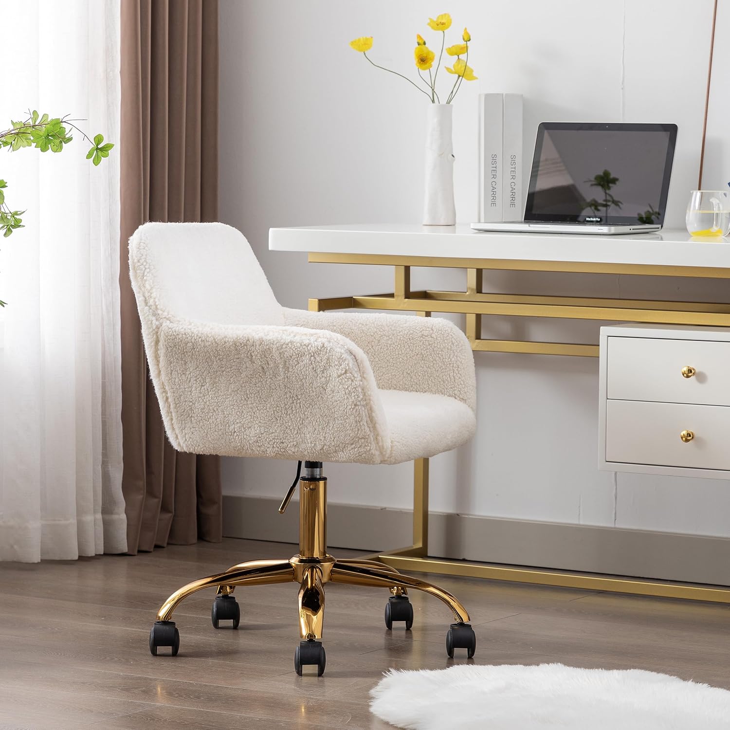 Silla de piel sintética blanca, moderna silla de oficina en casa con giratorio, altura ajustable, silla de maquillaje tapizada para mujeres y niñas