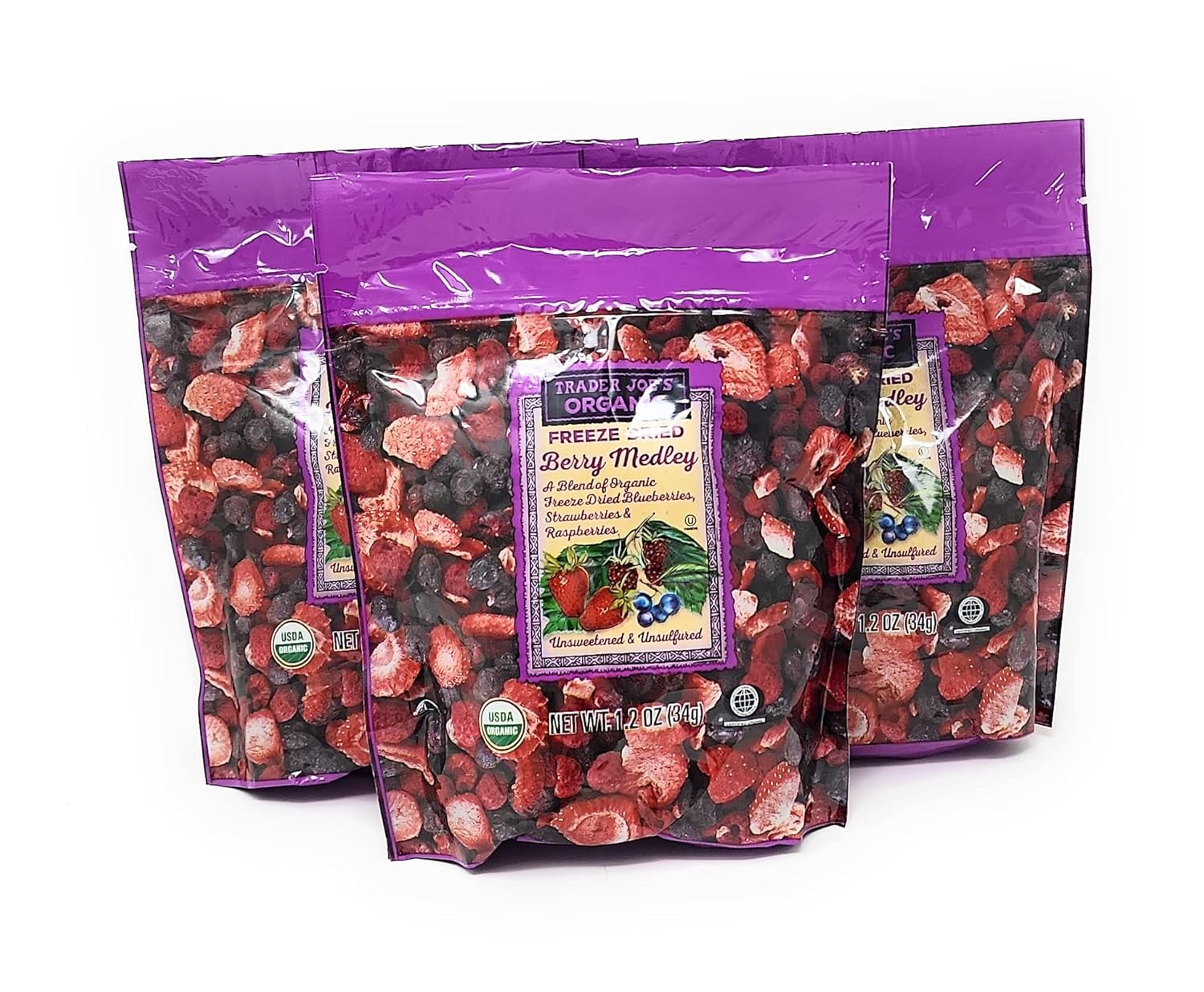 Trader Joe’s Mezcla orgánica de bayas liofilizadas (una mezcla de arándanos orgánicos, fresas y frambuesas) Peso neto 1.2 onzas (1.20 oz) – Paquete