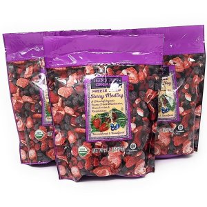 Trader Joe’s Mezcla orgánica de bayas liofilizadas (una mezcla de arándanos orgánicos, fresas y frambuesas) Peso neto 1.2 onzas (1.20 oz) – Paquete Trader Joe’s Mezcla orgánica de bayas liofilizadas (una mezcla de arándanos orgánicos, fresas y frambuesas) Peso neto 1.2 onzas (1.20 oz) – Paquete