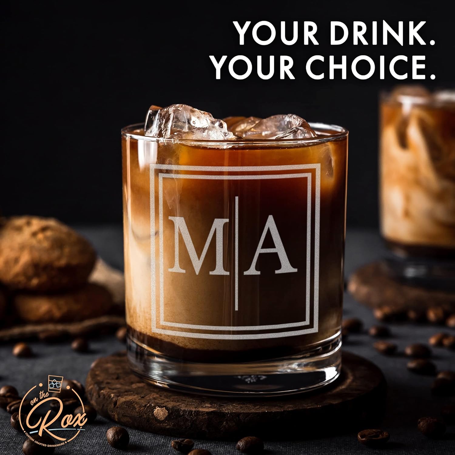 On The Rox Drinks Regalos de whisky personalizados para hombres  Juego de 4 vasos de whisky con monograma grabado grabado de 11 onzas  Copa de