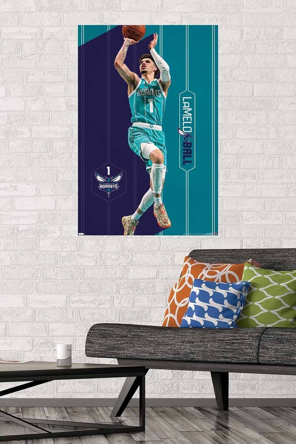 Trends International NBA Charlotte Hornets – Póster de pared LaMelo Ball 23