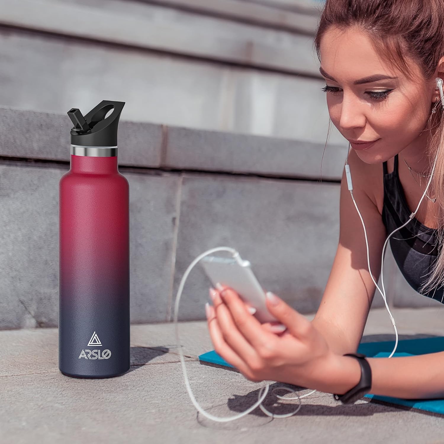 Botella de agua de acero inoxidable con popote  Botella de agua aislada para deportes, gimnasio, escuela, viajes, adultos y niños  Mantiene el frío