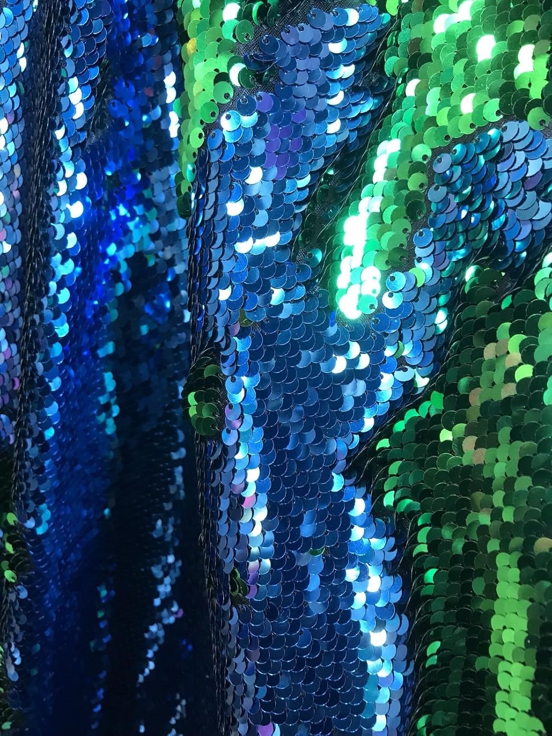 Escamas de pescado de sirena verdeturquesa, estiramiento de 2 vías, lentejuelas de 2 tonos, se venden por yarda