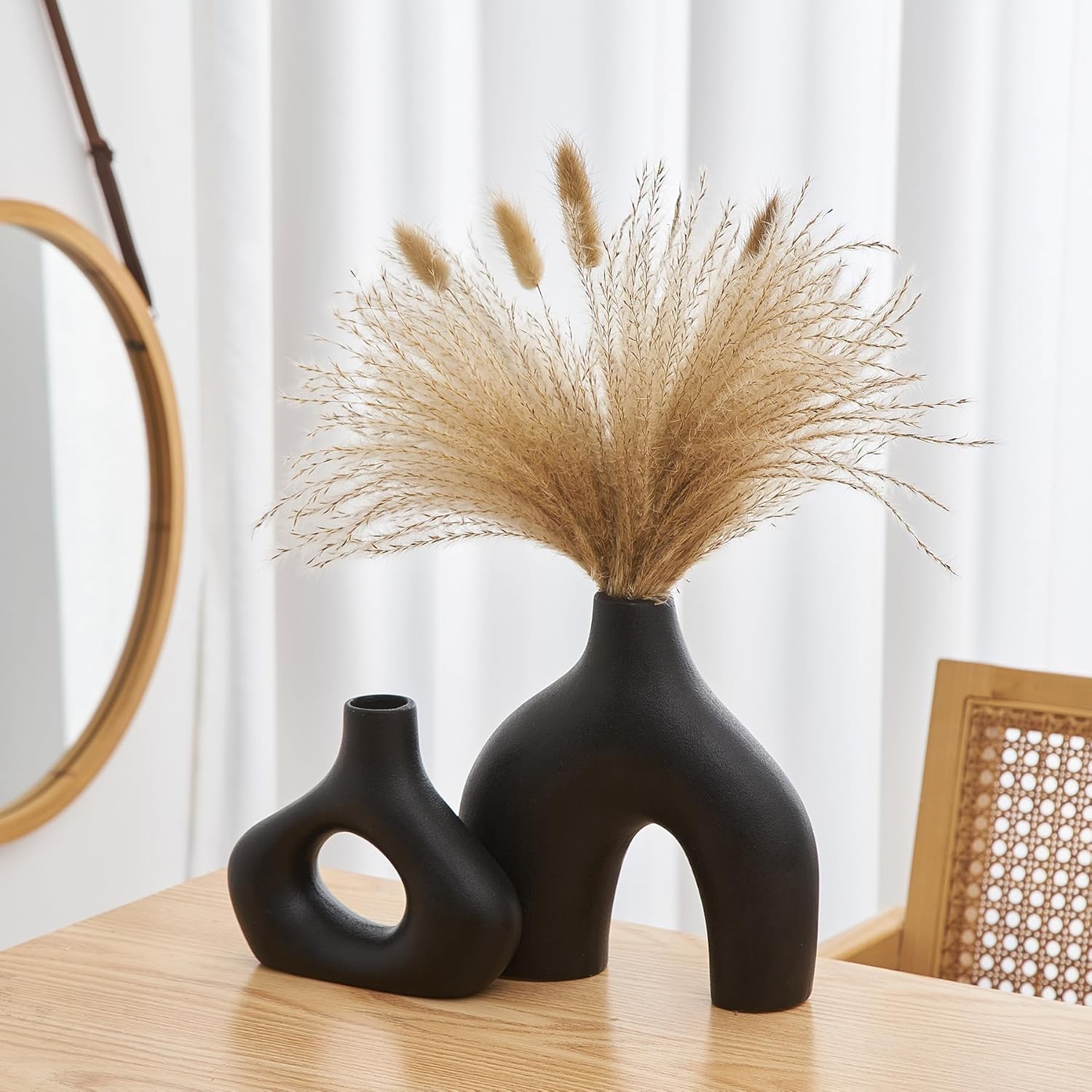 Juego de 2 jarrones de cerámica negra para decoración moderna del hogar, jarrones redondos mate para hierba de las pampas, jarrones de flores