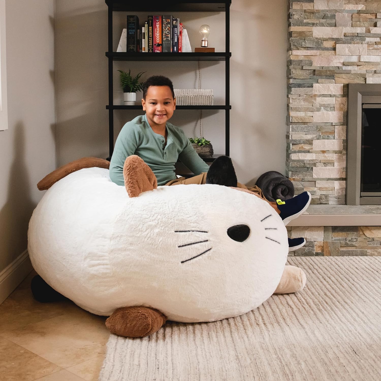 Big Joe Wild Things – Puf de animales relleno de espuma con funda extraíble, Francesca Feline Snugglepuff, piel sintética suave, 3 pies de grande