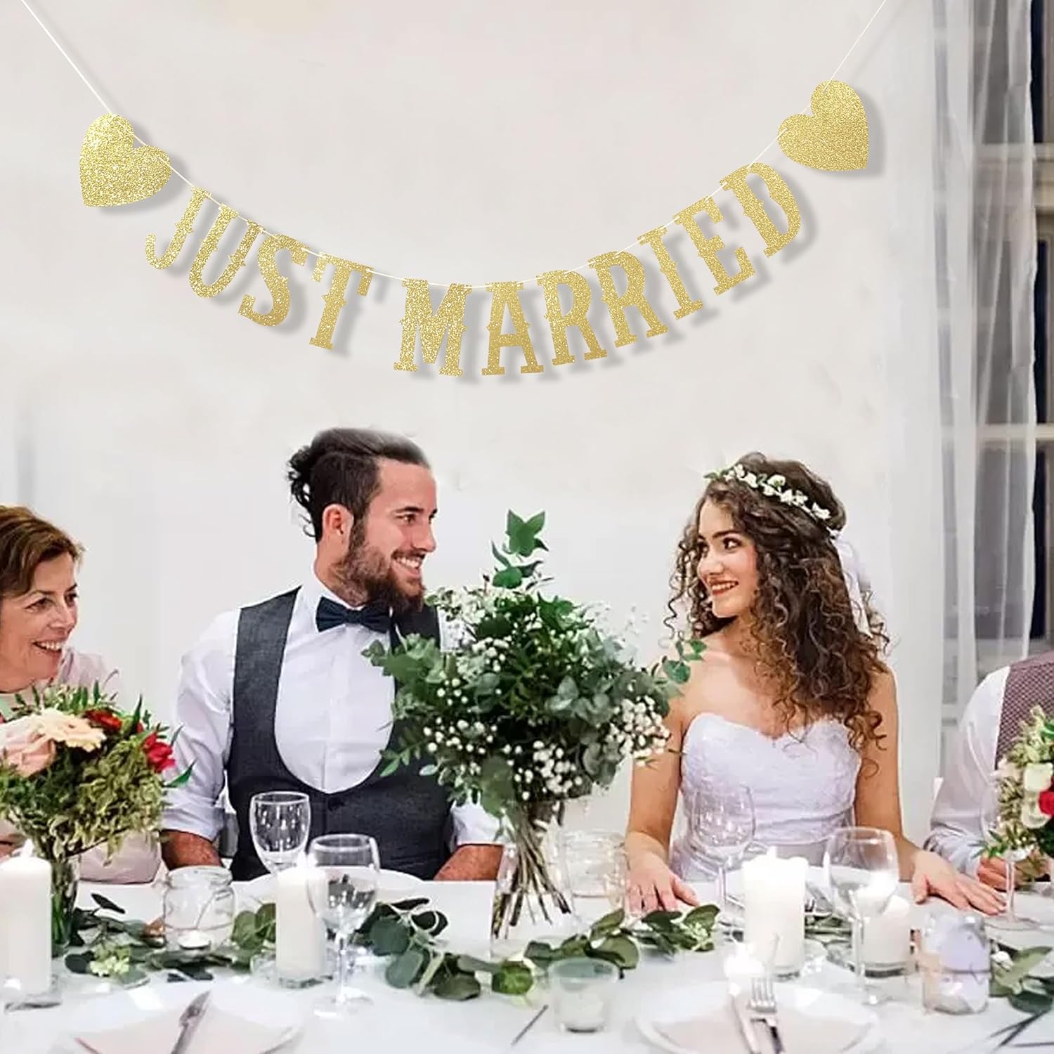 Banner dorado con purpurina de recién casado  Cartel de boda Just Married para decoración de despedida de soltera Just Married  Cartel de bandera