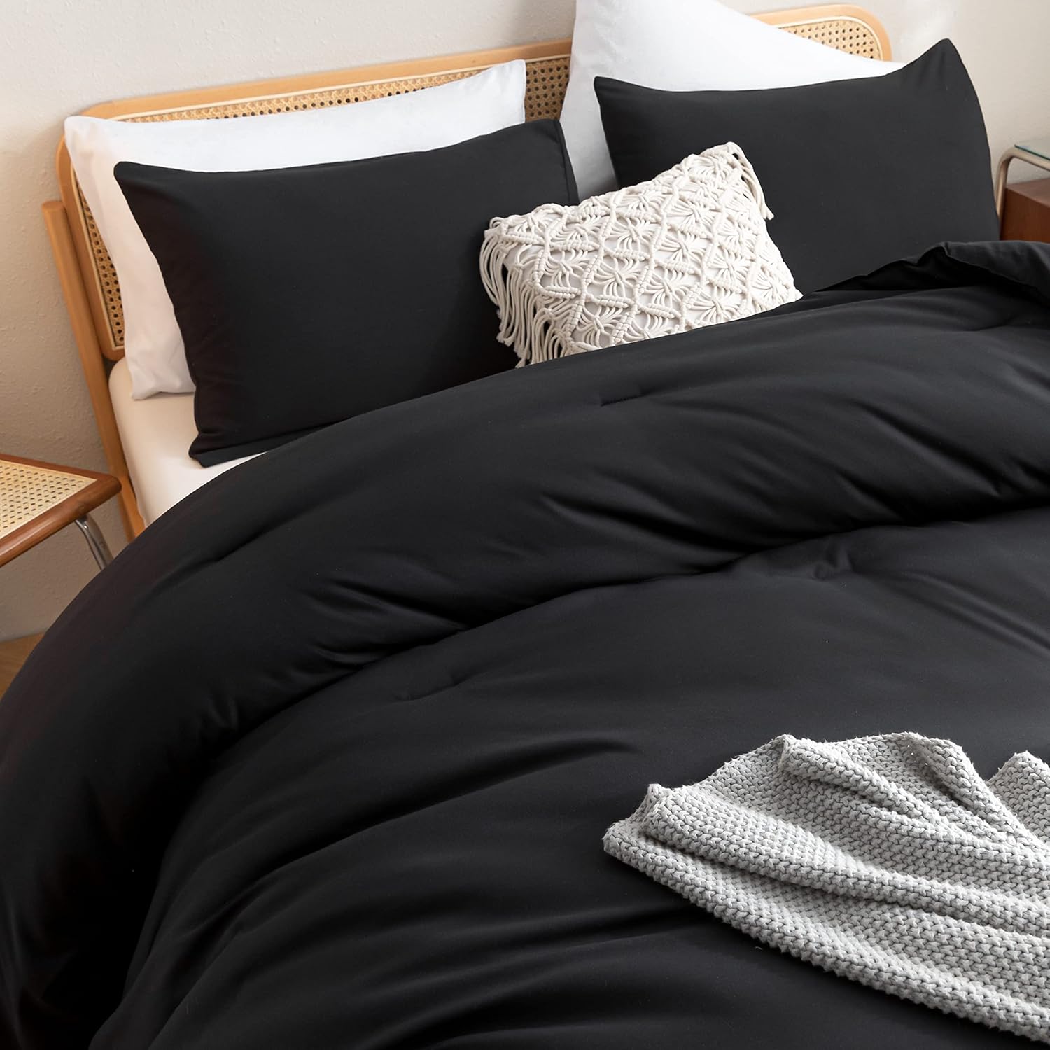 ROSGONIA Juego de edredón tamaño California King, color negro, 3 piezas (1 edredón bohemio Cal King y 2 fundas de almohada), ropa de cama para todas