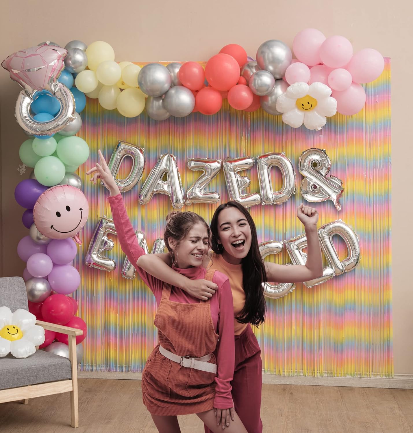 Decoraciones de despedida de soltera aturdida y comprometida, decoraciones para despedida de soltera retro I Incluye globo aturdido y comprometido