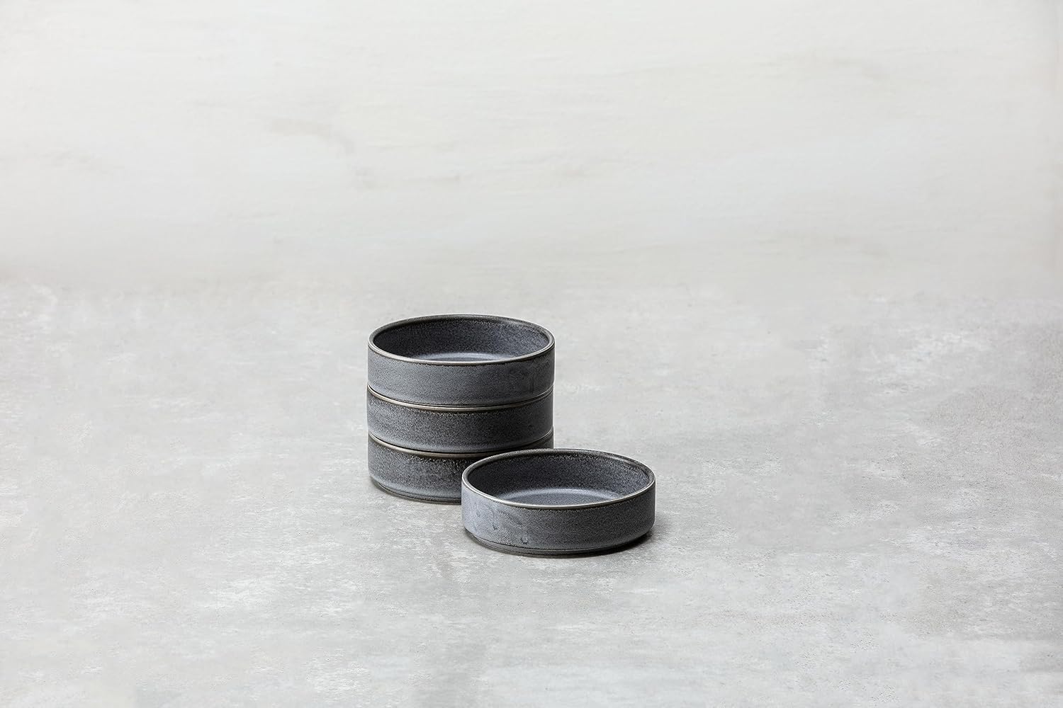 Fortessa Sound Stoneware – Juego de vajilla de 16 piezas, servicio para 4, Thunder