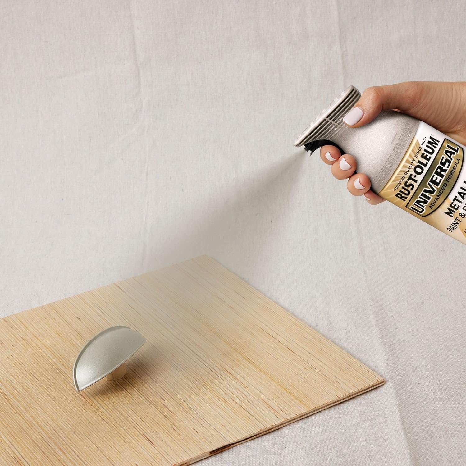 Rust-Oleum 249130 – Pintura metálica en aerosol universal para todas las superficies, 11 oz, níquel satinado