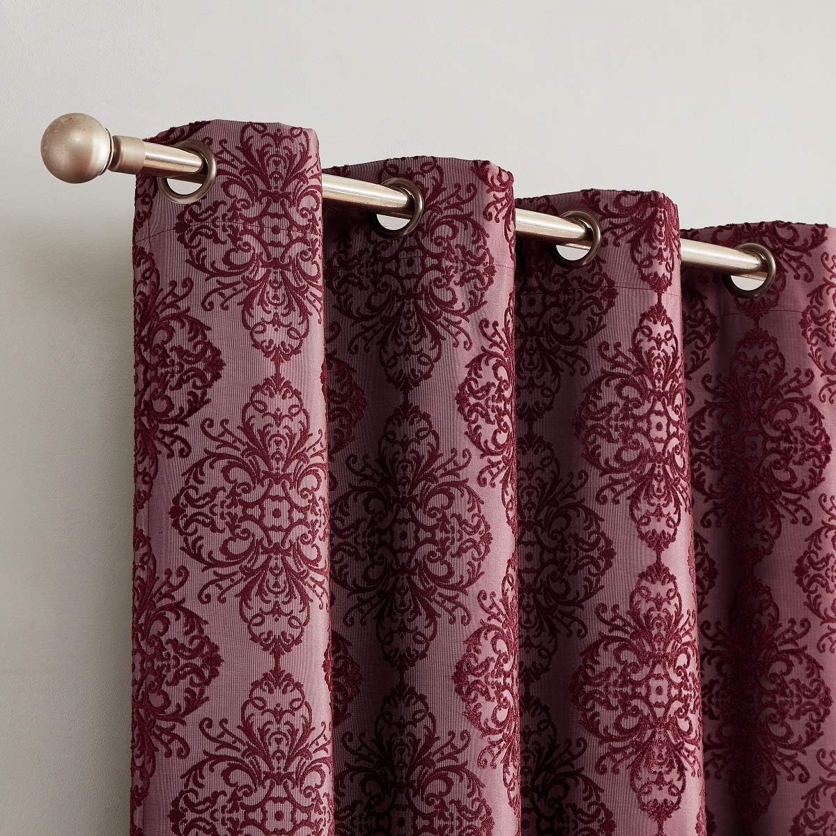 Warm Home Designs Panel de puerta de patio, extra ancho, extra largo de 102 x 96 pulgadas, color rojo burdeos, 100% opaco, aislamiento térmico, para