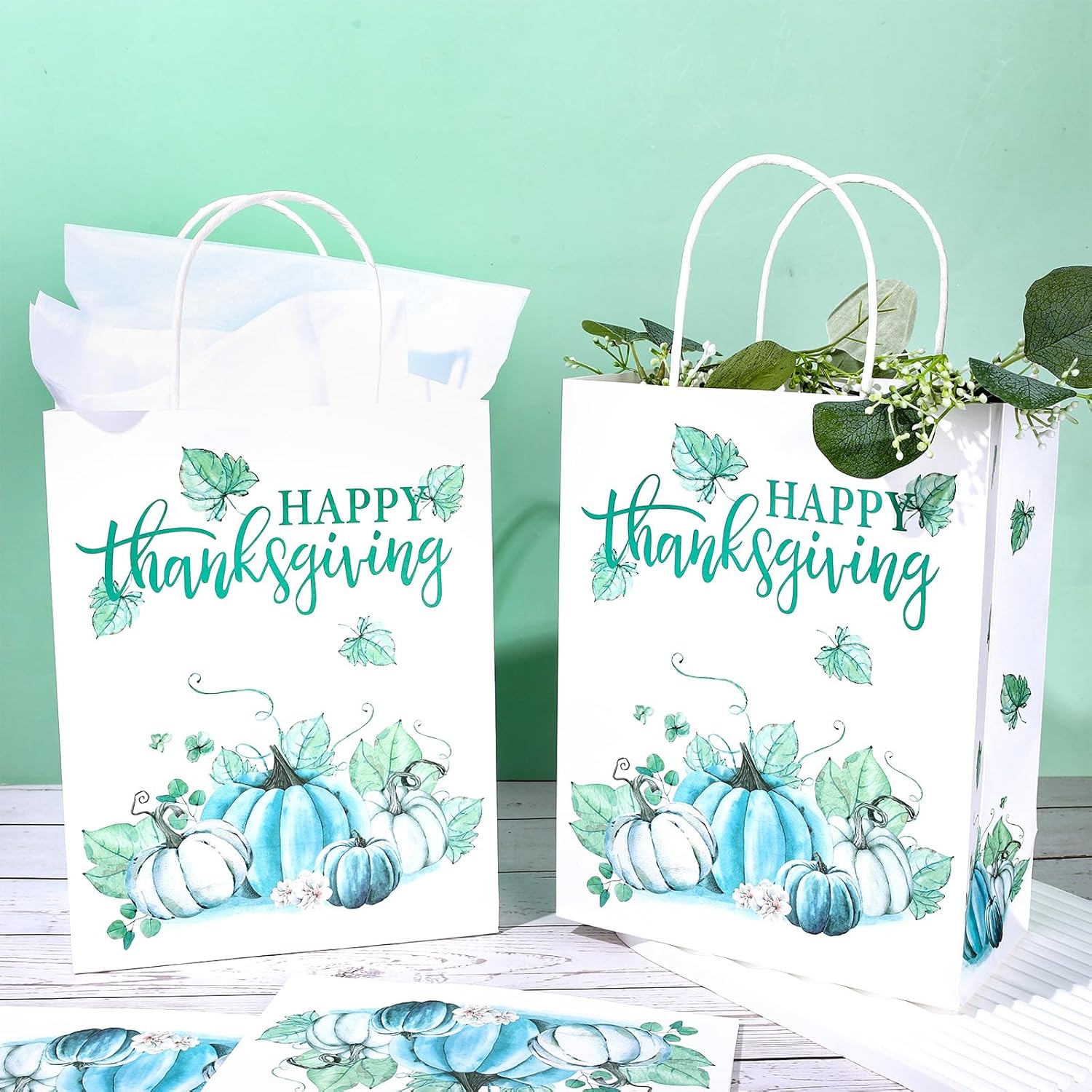 Whaline 12 bolsas de regalo de otoño con asas, bolsas de papel de Feliz Acción de Gracias, calabazas azules, hojas de arce, bolsas de dulces, bolsas