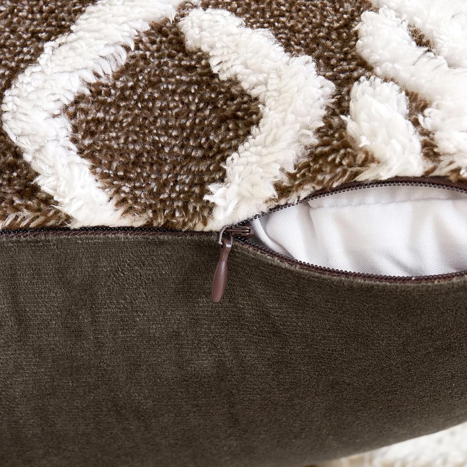 EMEMA Juego de 2 fundas de almohada decorativas de lana sintética, suaves, mullidas, de forro polar, fundas de cojín cuadradas sólidas para sofá,