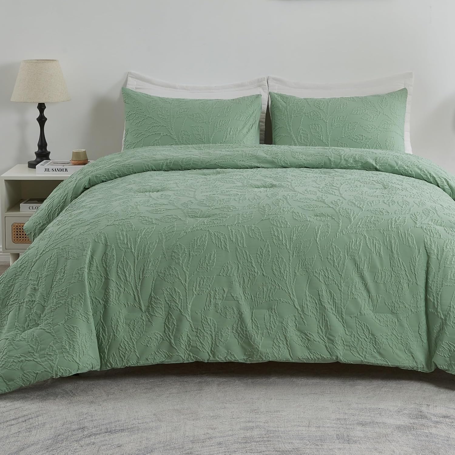ENCOFT Edredón tamaño King, edredón verde con patrón de hojas en relieve de 3 piezas, con funda de almohada, para todas las estaciones, edredón de