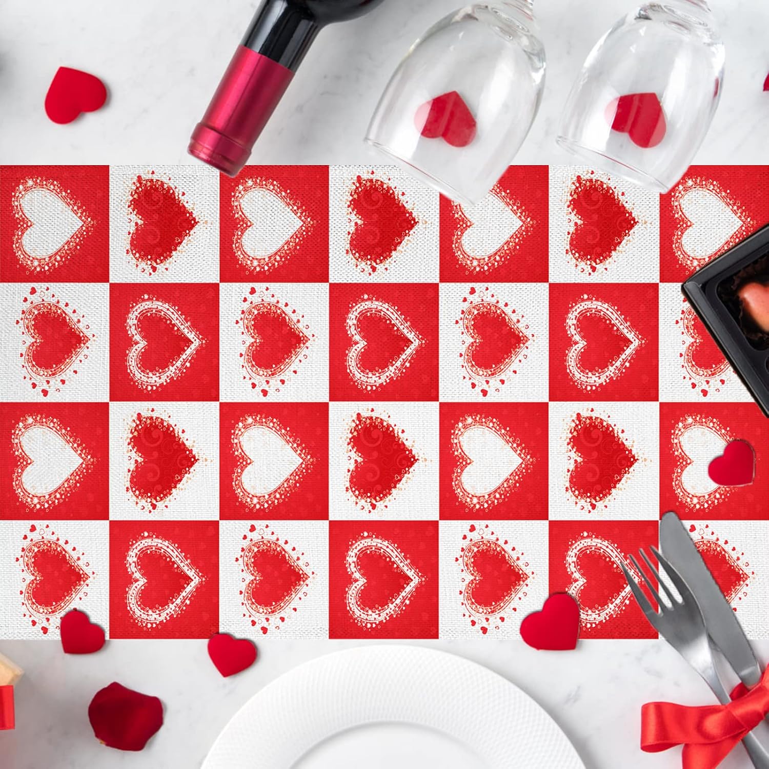 Camino de mesa para el día de San Valentín de 108 pulgadas de largo con corazón a cuadros para decoración de mesa de comedor para vacaciones, boda,