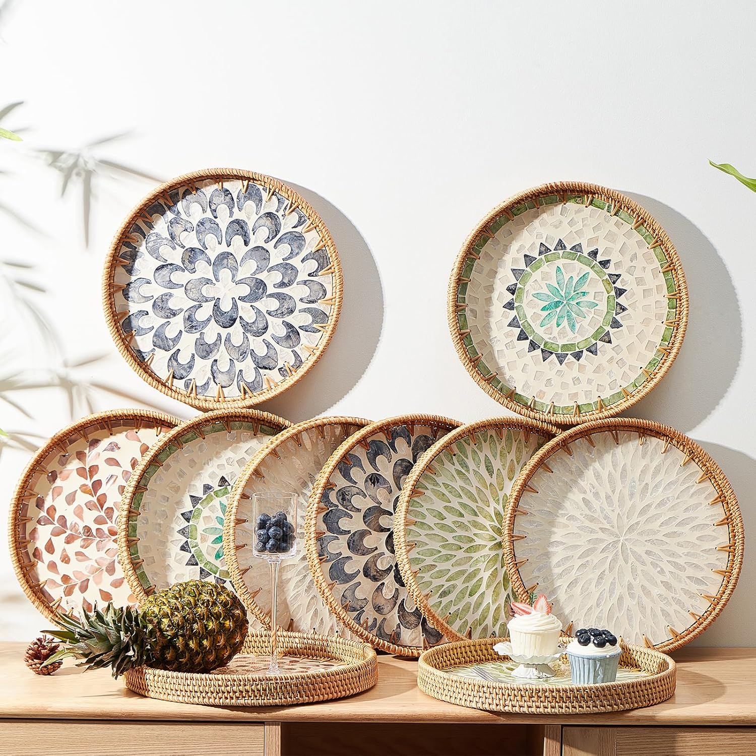 Round Rattan Tray with Mother of Pearl Inlay, Rattan Serving Tray with Wooden Base, Decorative Wicker Basket for Table Decor, Storage and Display of