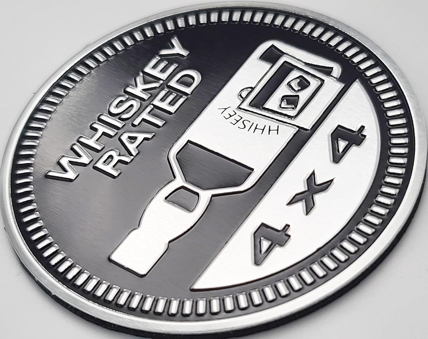 1 emblema de metal 3D con clasificación de whisky de 4 x 4, compatible con vehículos Jeep Wrangler, camiones, SUV (clasificación para whisky)
