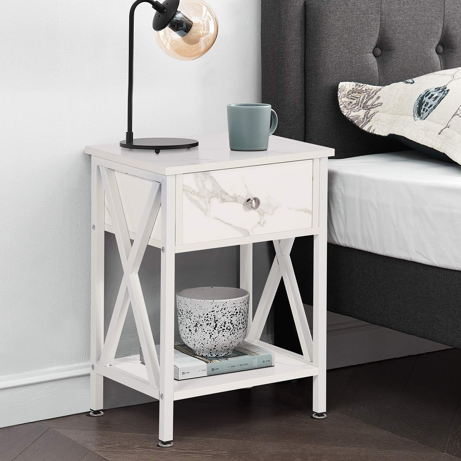 VECELO Mesa lateral con repisas Diseño en X Buró Mesa de noche Mueble versátil para sala de estar o dormitorio