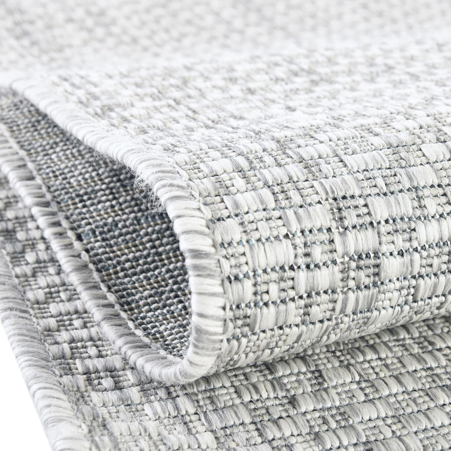 Rugs.com Outdoor Solid Collection Alfombra  2 x 3 pies alfombra de tejido plano gris claro perfecta para entradas, cocinas, rincones de desayuno,