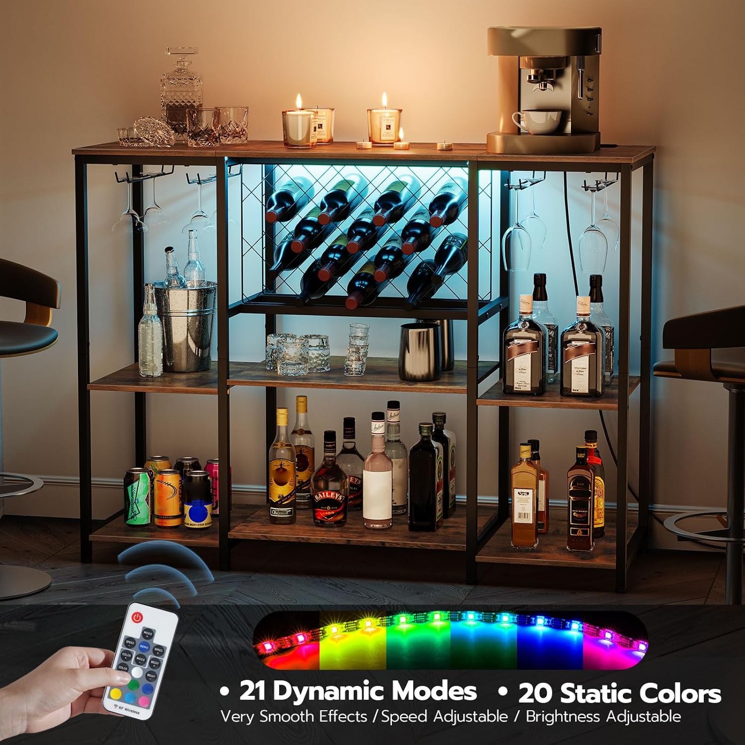 HOOBRO Gabinete de bar de vinos con luz LED y tomas de corriente, mesa de estante de vino para bebidas y vasos, gabinete de bar de café con estante
