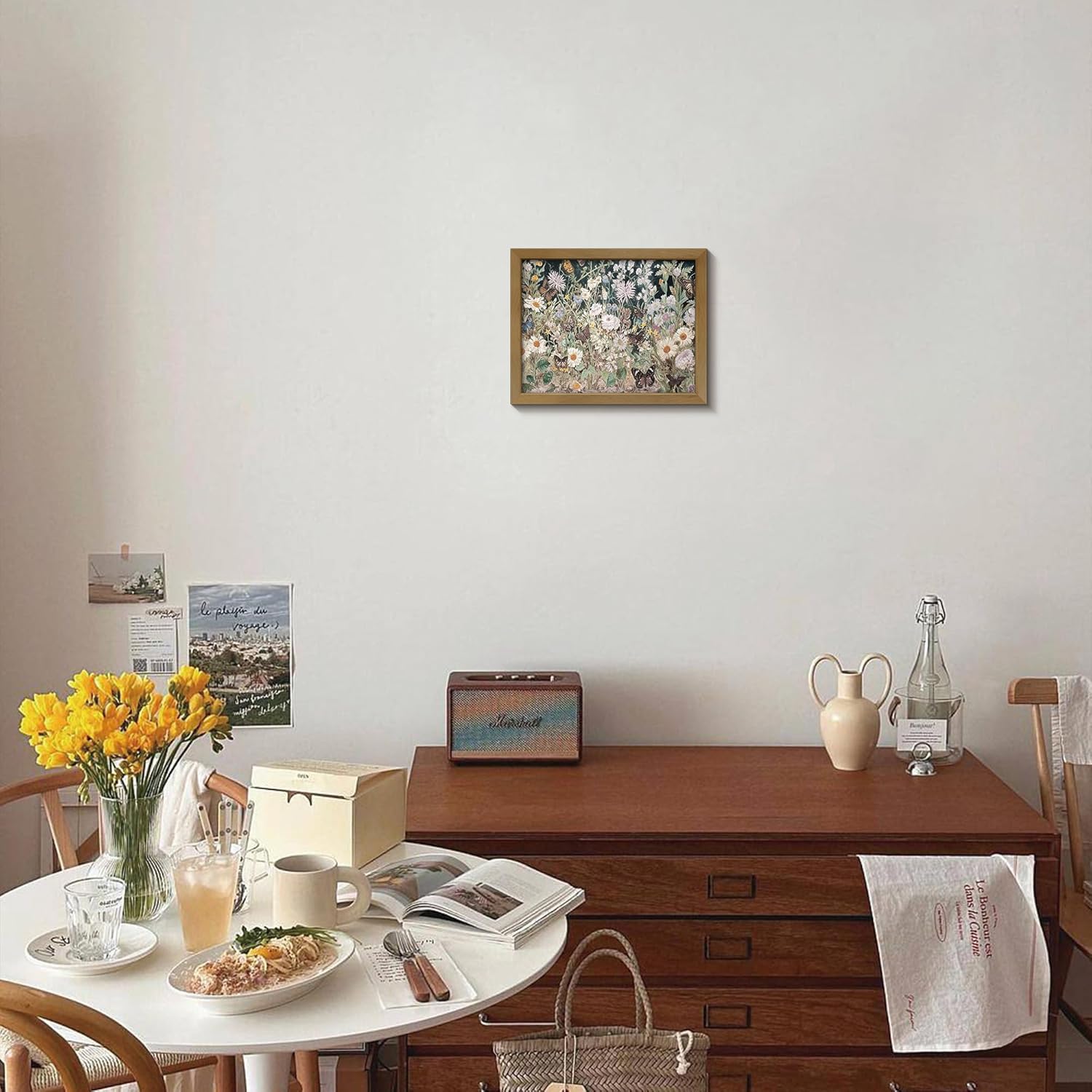 BANMU Pintura de jardín de mariposas de flores silvestres – Arte de pared botánico oscuro de primavera, pintura floral tonificada con joyas para