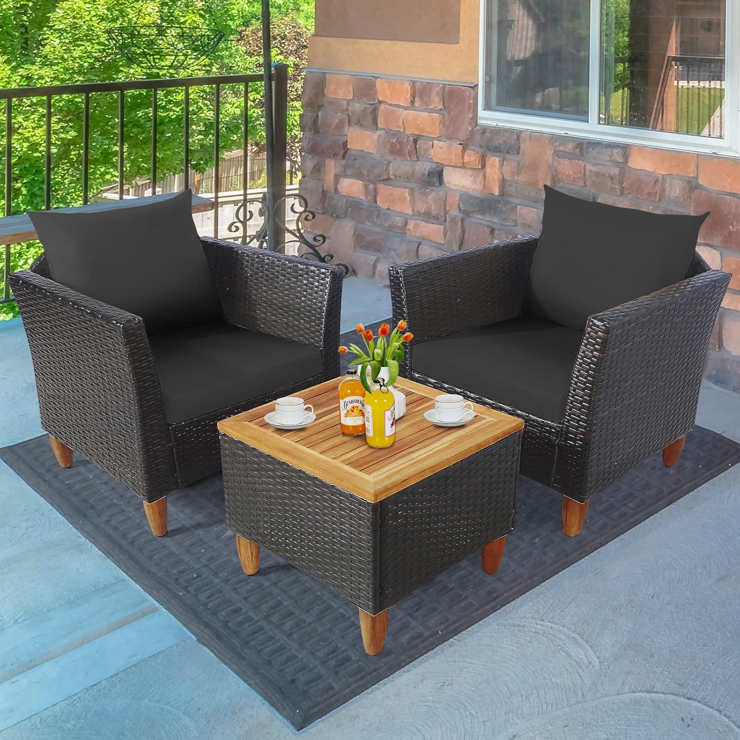 Tangkula Patiojoy Juego de muebles de patio de 3 piezas, juego de bistró de mimbre de polietileno para exteriores con cojines suaves y madera de