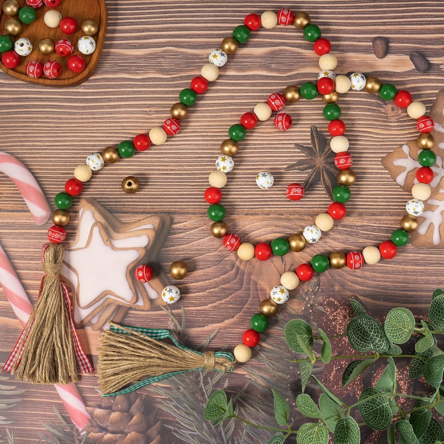 200 cuentas de madera de Navidad, manualidades, cuentas de madera, estampado de estrellas, estampado de nieve, madera roja, verde y dorada, cuentas