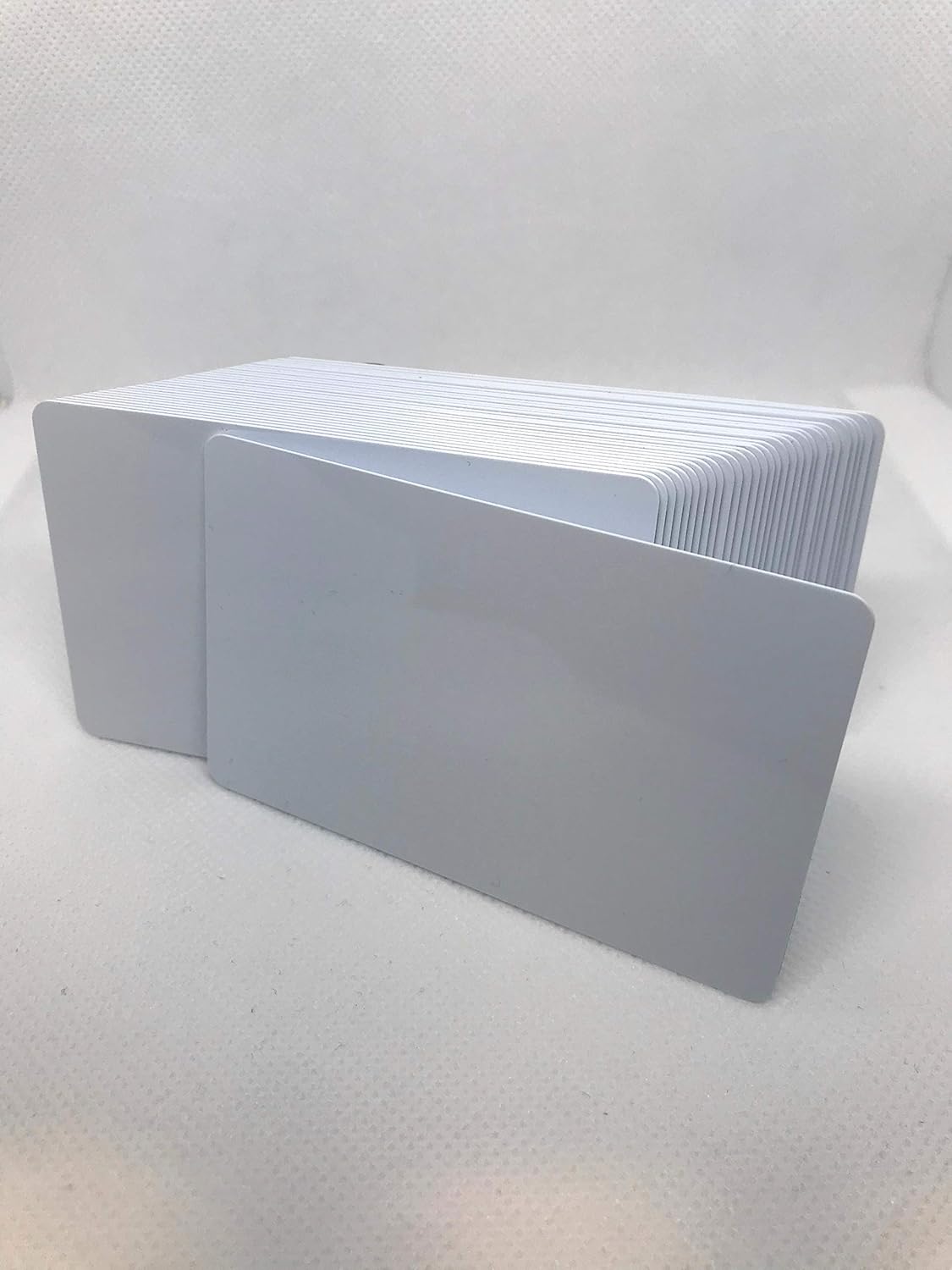 Crédito plástico blanco del PVC de 50 CR80 30Mil, regalo, tarjetas de identificación de la foto con el mago magnético de la raya de HiCo