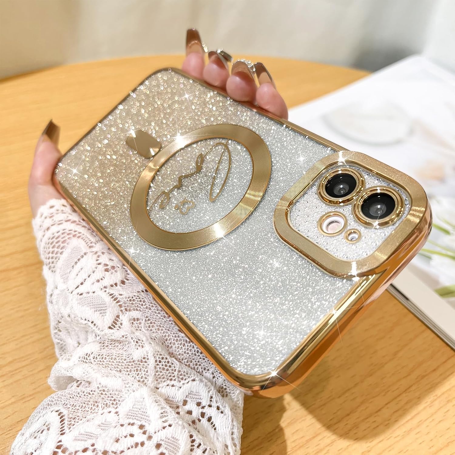 Fiyart Funda compatible con iPhone 12, compatible con MagSafe Love con protección de cámara, transparente, purpurina magnética para mujeres y niñas,