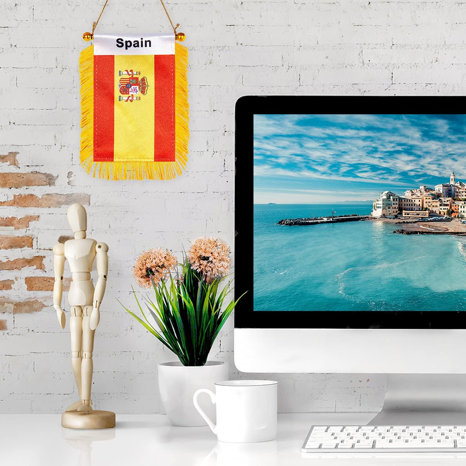 ZXvZYT Bandera de España colgante de ventana de 3 x 5 pulgadas, mini banderas españolas para automóvil, decoración de espejo retrovisor, con ventosa