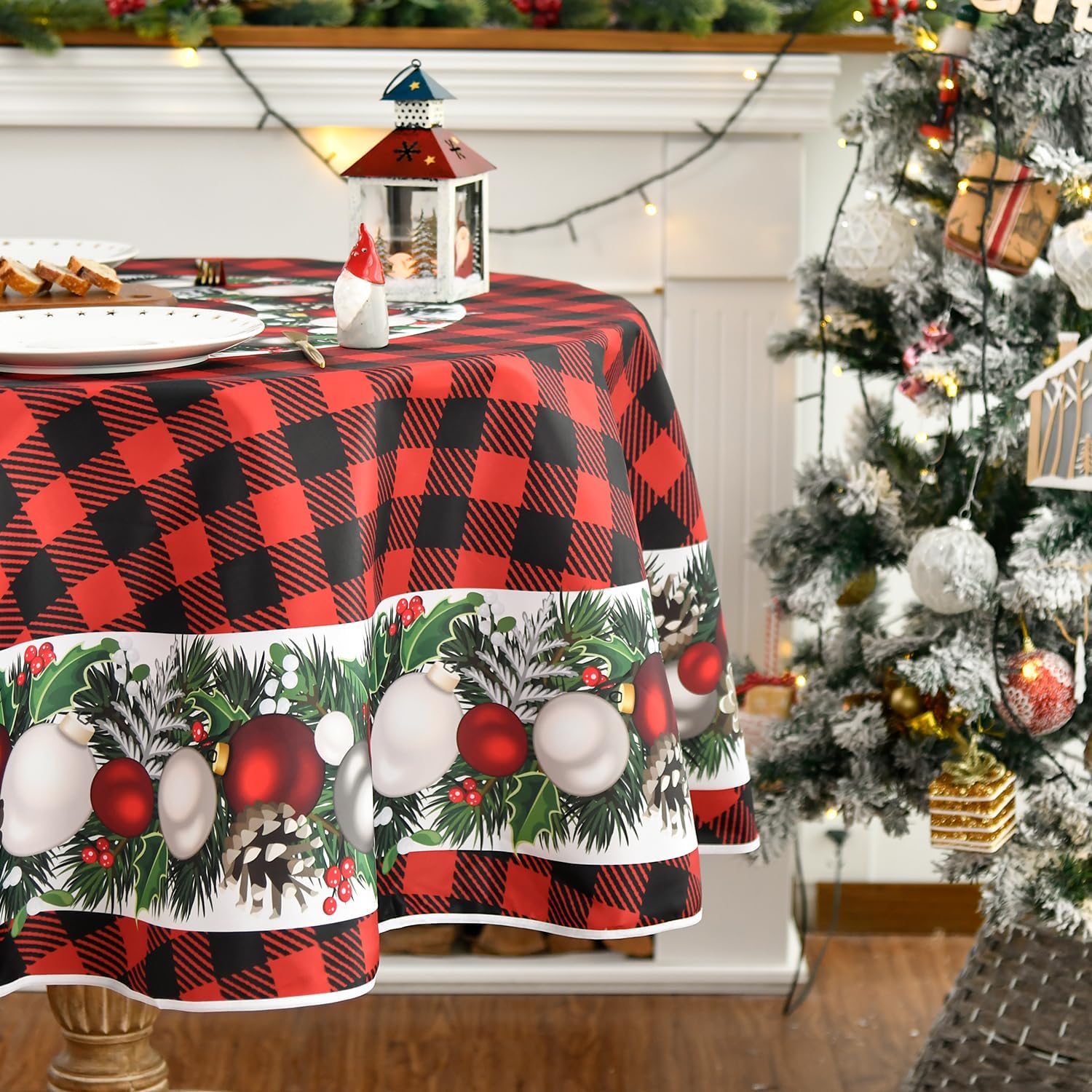 Horaldaily Mantel redondo de Navidad de 70 x 70 pulgadas, adornos de bolas de Navidad, búfalo rojo, a cuadros, lavable, para fiesta, picnic,