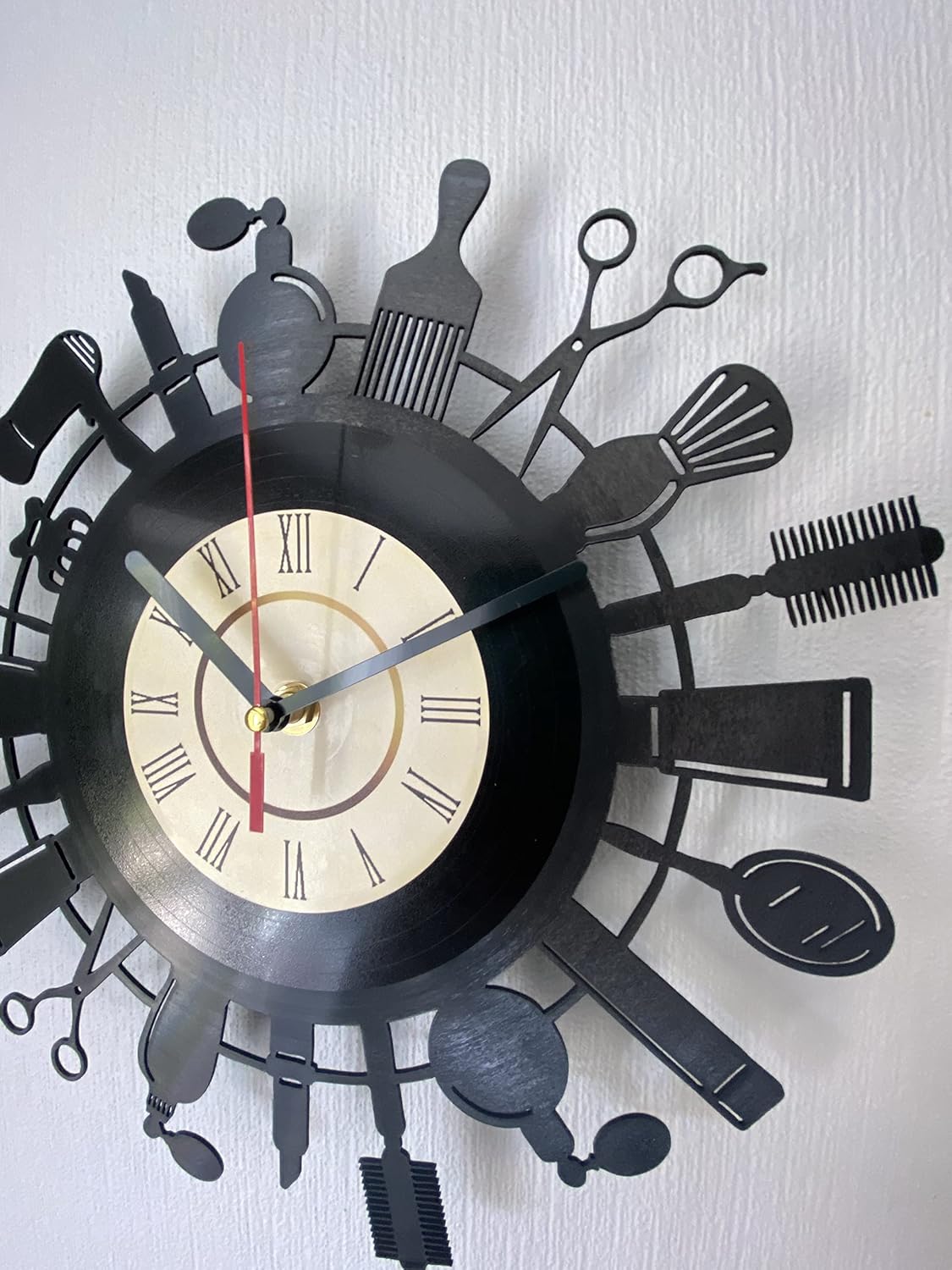 Reloj de pared de vinilo para peluquería, peluquería, peluquero, peluquero, peluquería, regalo para estilista, personaliza tu reloj