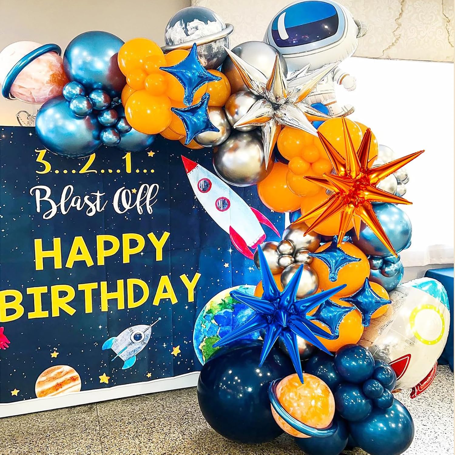 Kit de guirnalda de arco de globos espaciales, decoraciones de cumpleaños para niños con azul marino, naranja, plateado, cohete, astronauta, globos