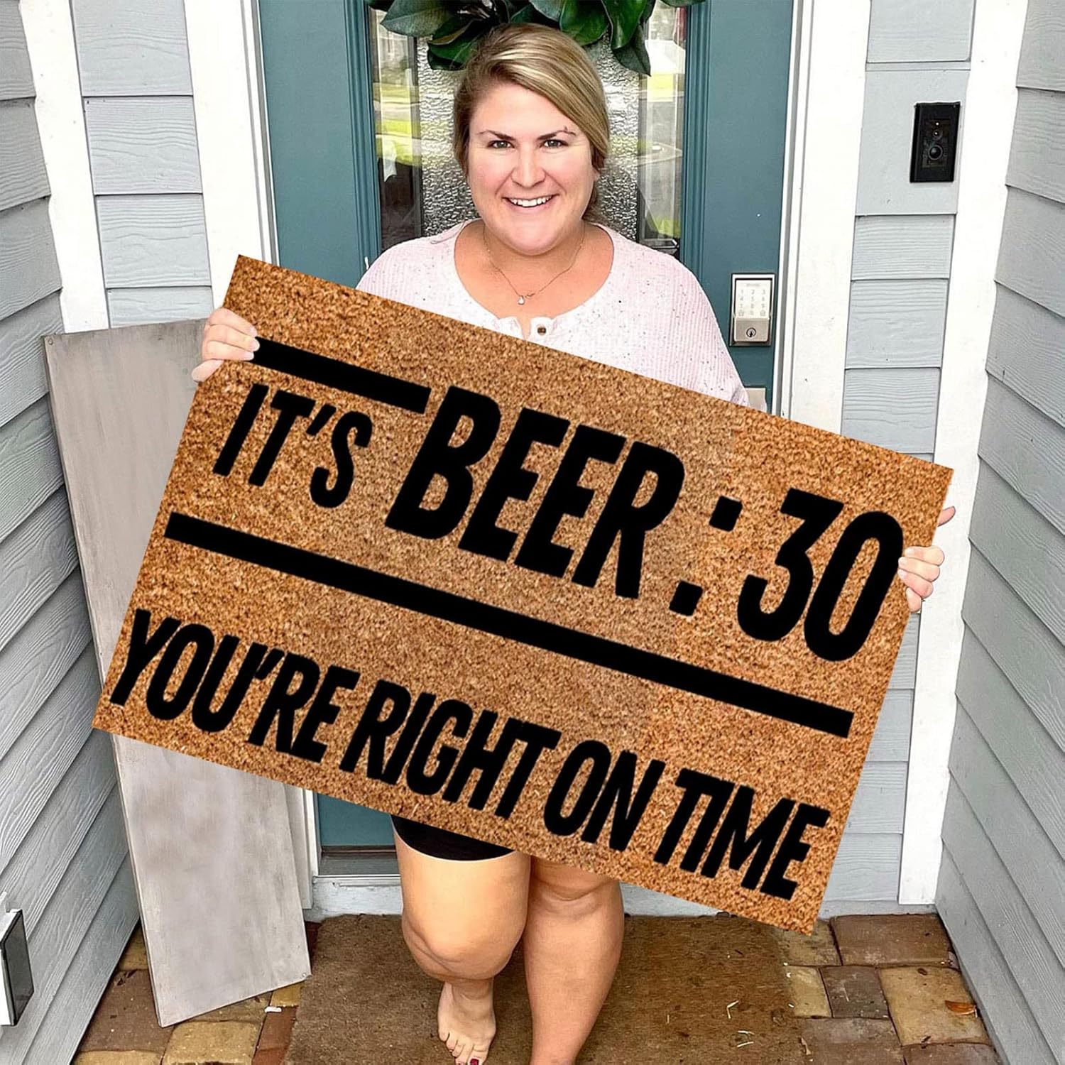 Felpudo para puerta con respaldo resistente para exteriores, con texto en inglés “It’s Beer30 You’re Right On Time”, divertido y bonito, felpudo de