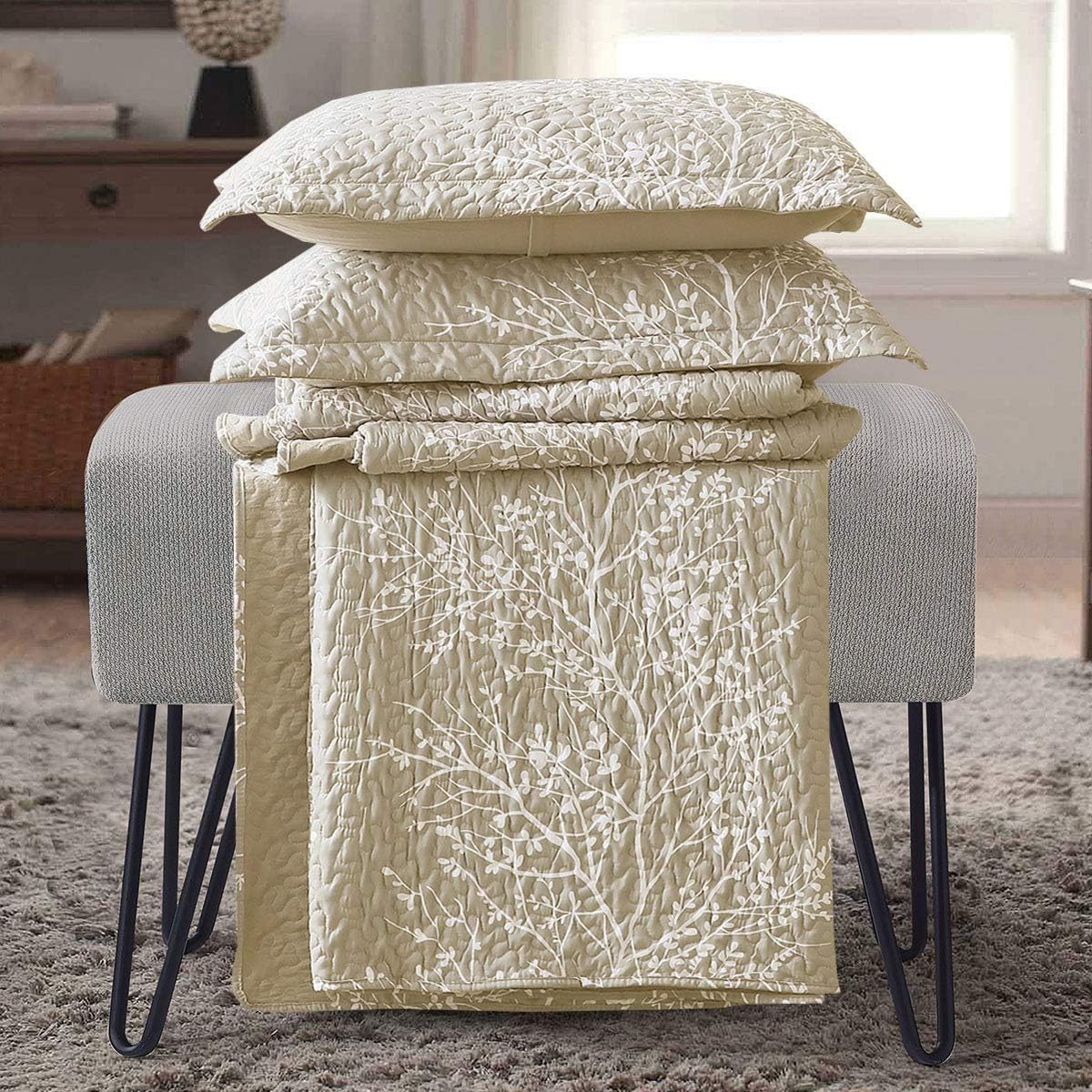 Royal Hotel Bedding Odette – Juego de colcha de gran tamaño color beige, diseño estampado de lujo, juego de colcha  edredones rellenos  Se adapta a