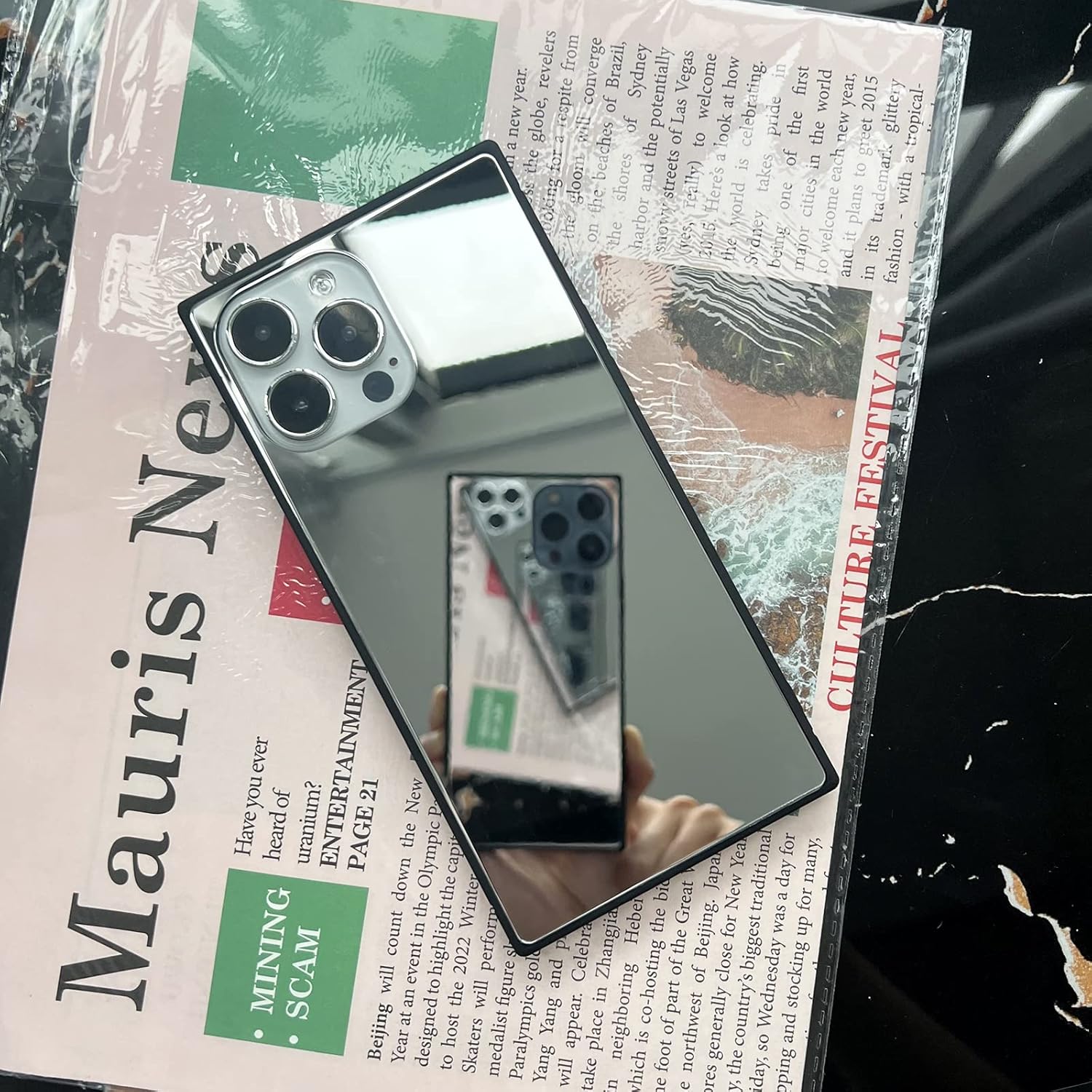 VAOXTY Funda compatible con iPhone 15 Pro con espejo cuadrado, bonita para mujeres y niñas, diseño de espejo de cristal de maquillaje, diseño de