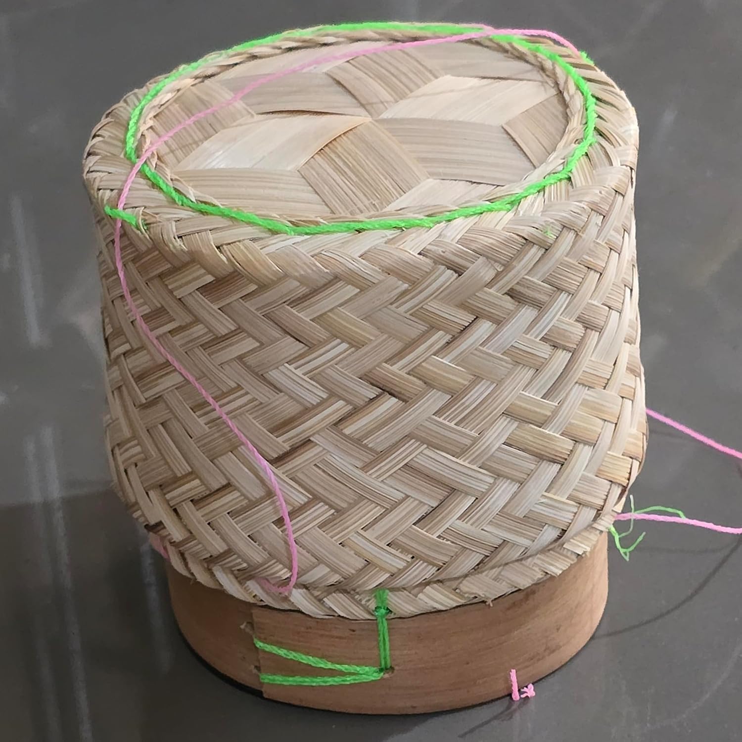 Cesta de arroz pegajosa Contenedor pequeño Kratip Tazón para servir tailandés Arroz de bambú Tailandés Laos Tejido Tradicional Wickerwork Servir