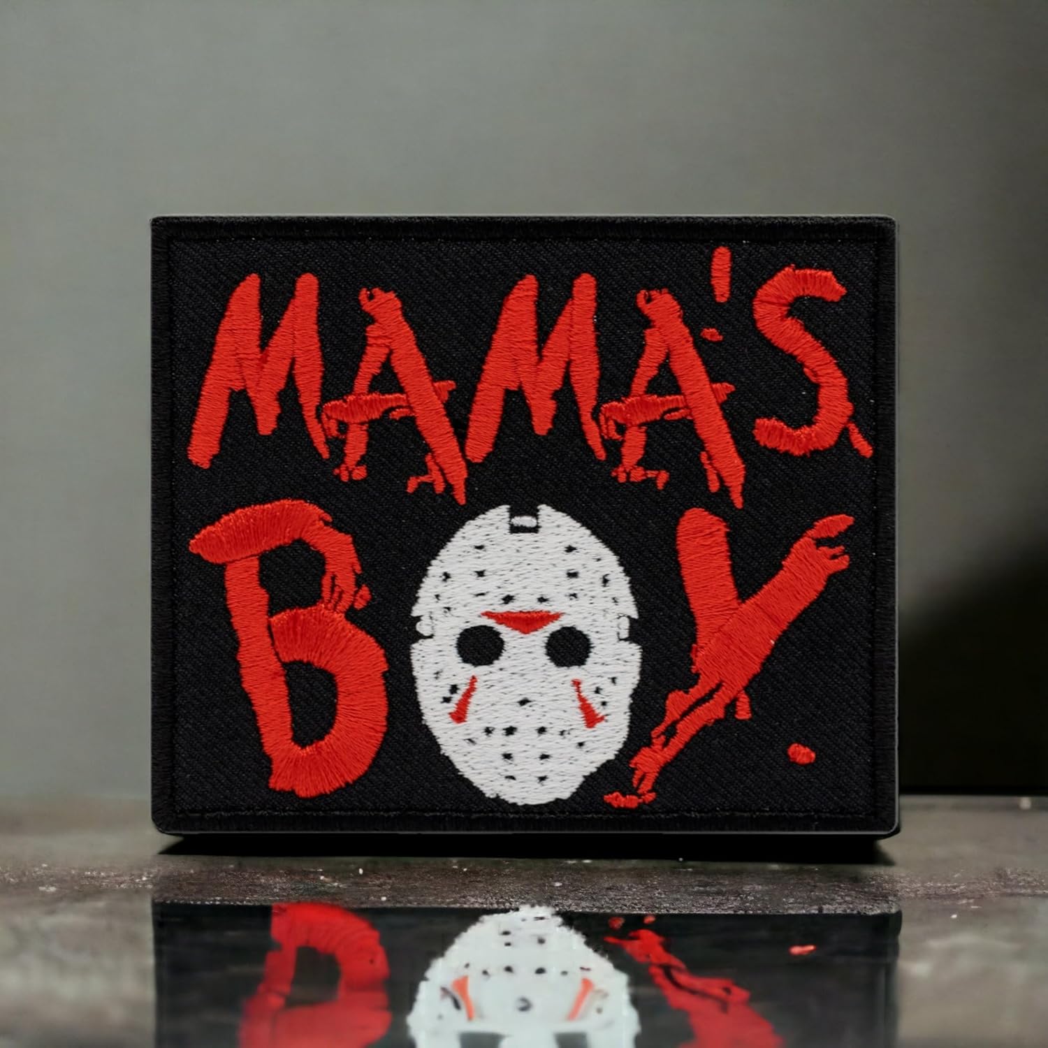 Parche bordado de mamá y niño Helloween para planchar. Tamaño 3.9 X 3.3 nches.