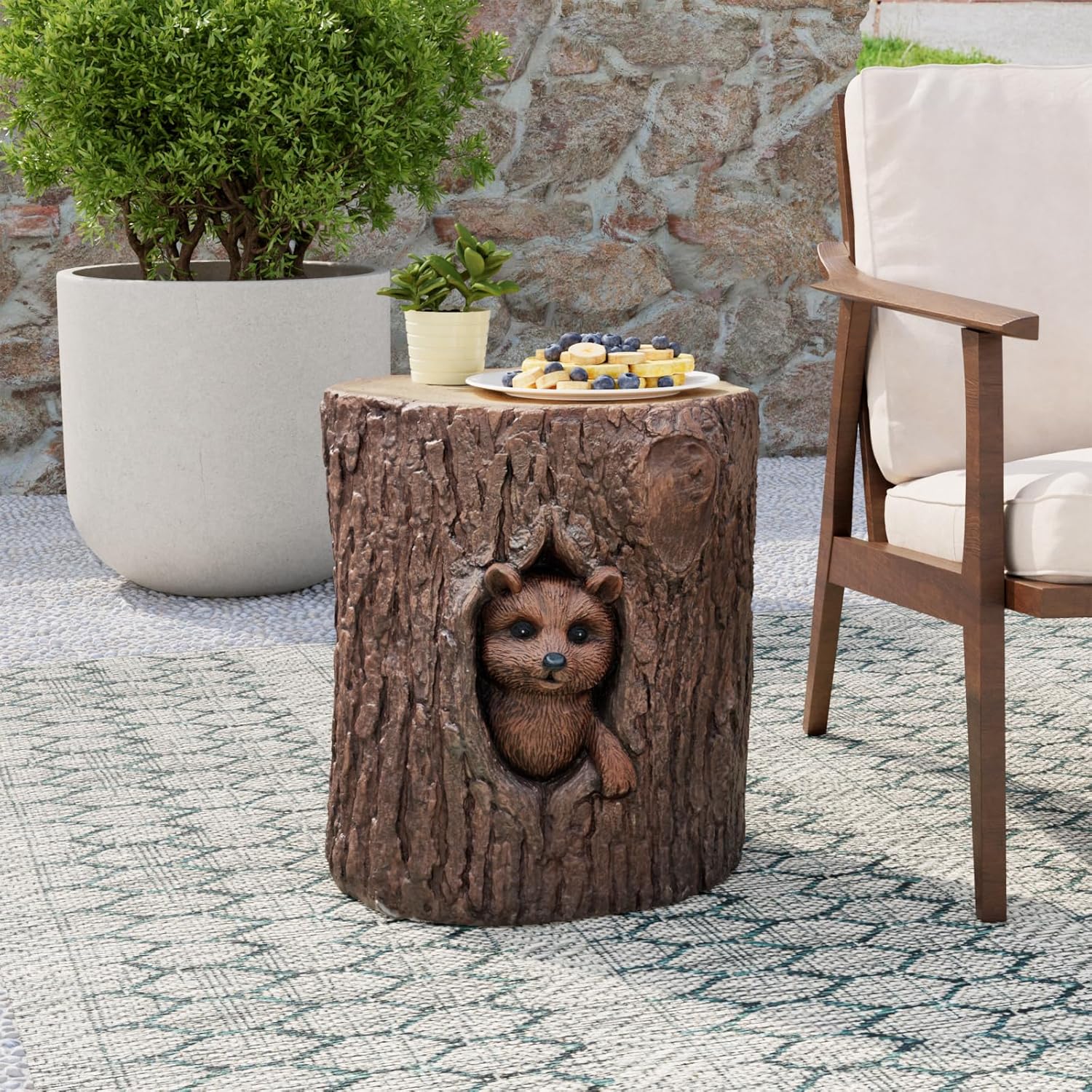 COSIEST Mesa auxiliar para exteriores, madera sintética, taburete de madera pintada a mano con mapache esculpido, mesa decorativa al aire libre,