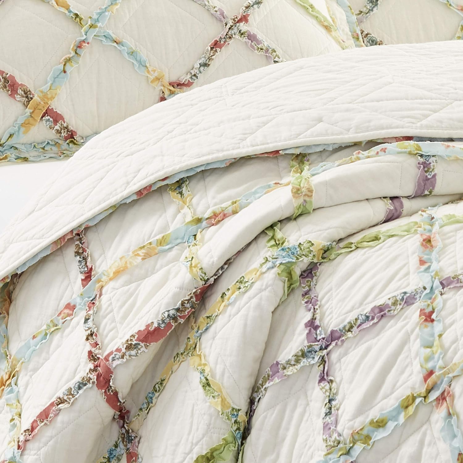 Laura AshleyRuffled Garden colcha de algodón, King