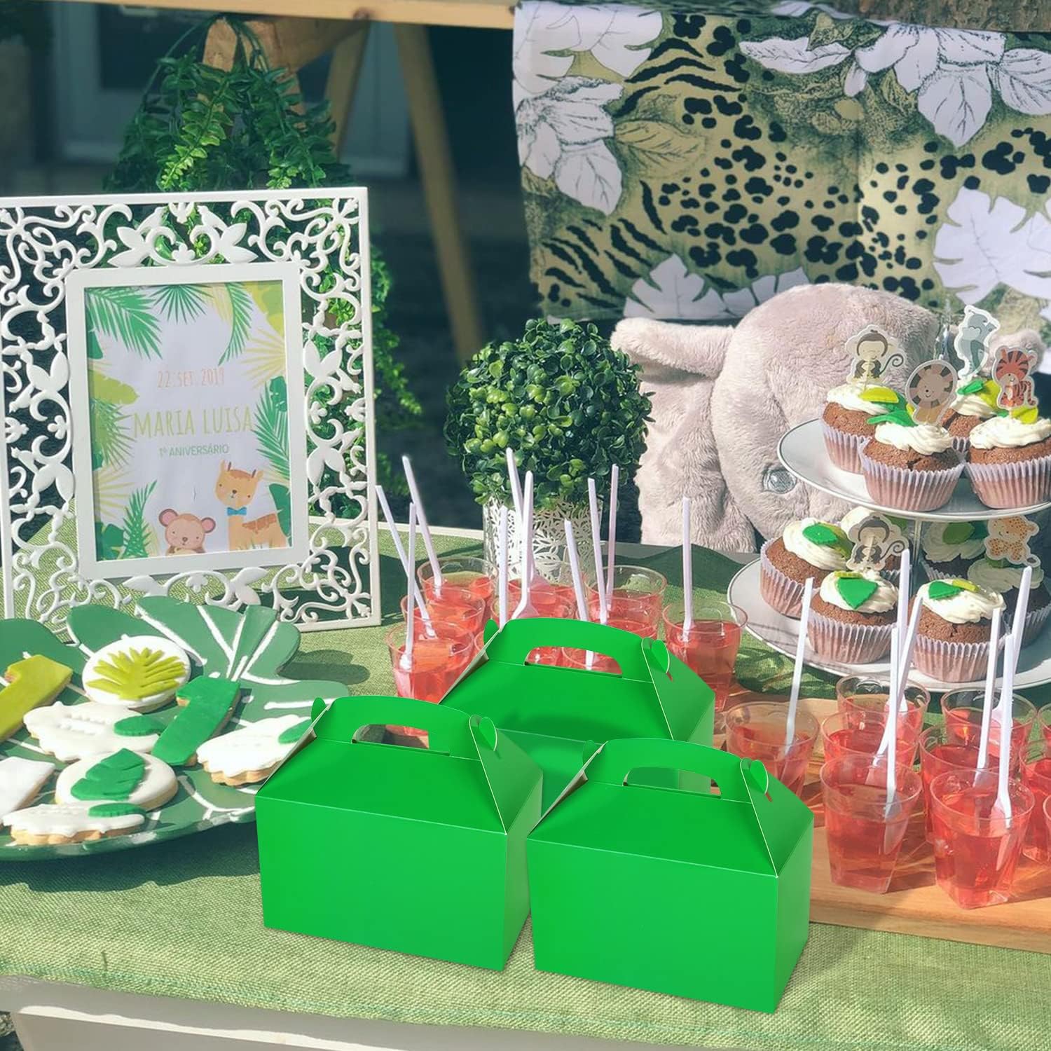 Caja de golosinas verde para fiestas
