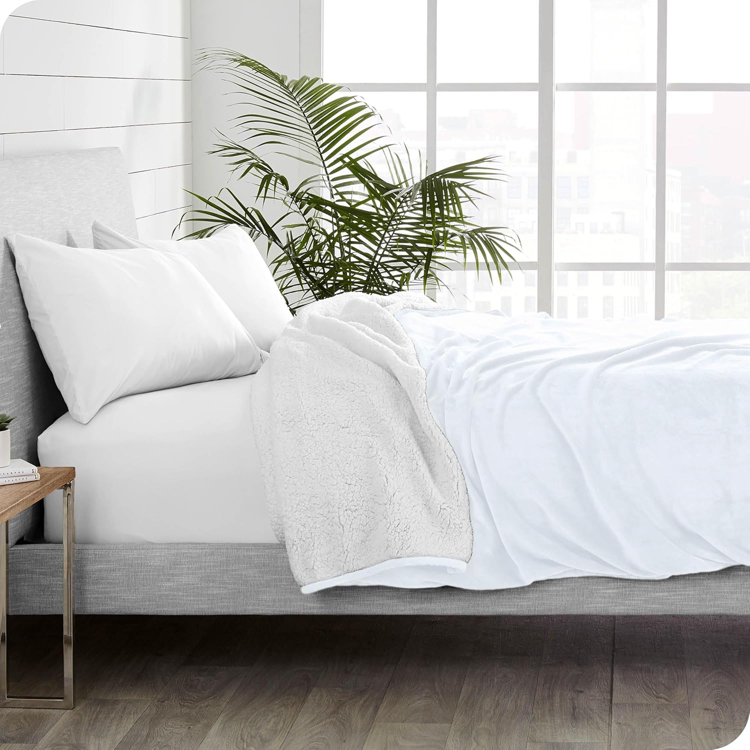 Bare Home Manta de forro polar Sherpa – Manta matrimonialQueen – Manta para cama, sofá, camping y viajes – Cálida y ligera – Manta de felpa